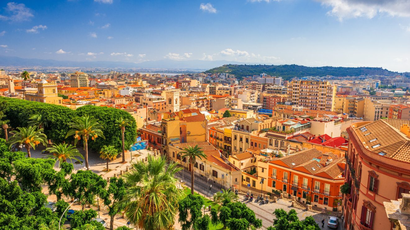 Cagliari,,Sardinia,,Italy,Cityscape,From,Above,In,The,Morning.