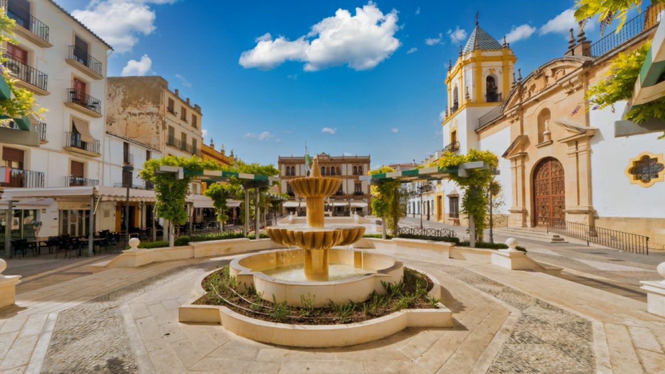 zdjęcie przedstawia plac w miejscowości Ronda