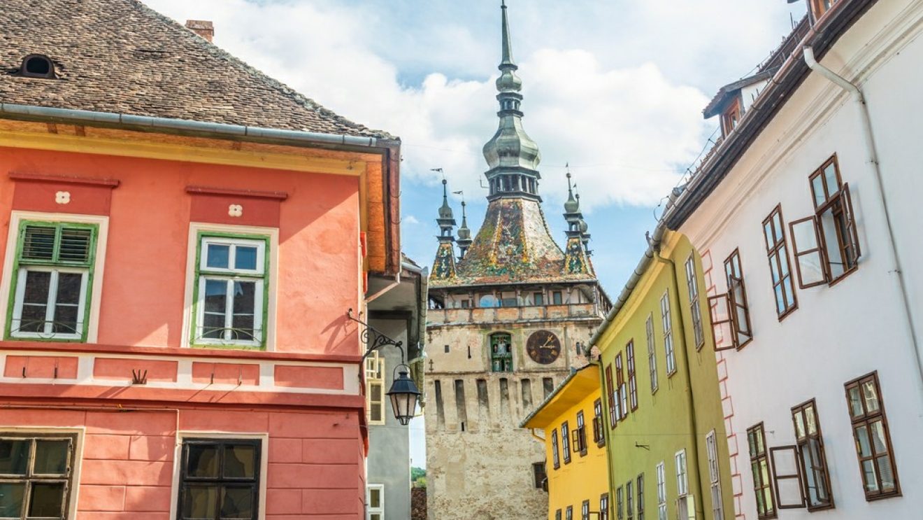 zdjęcie przedstawia miasto Sighisoara