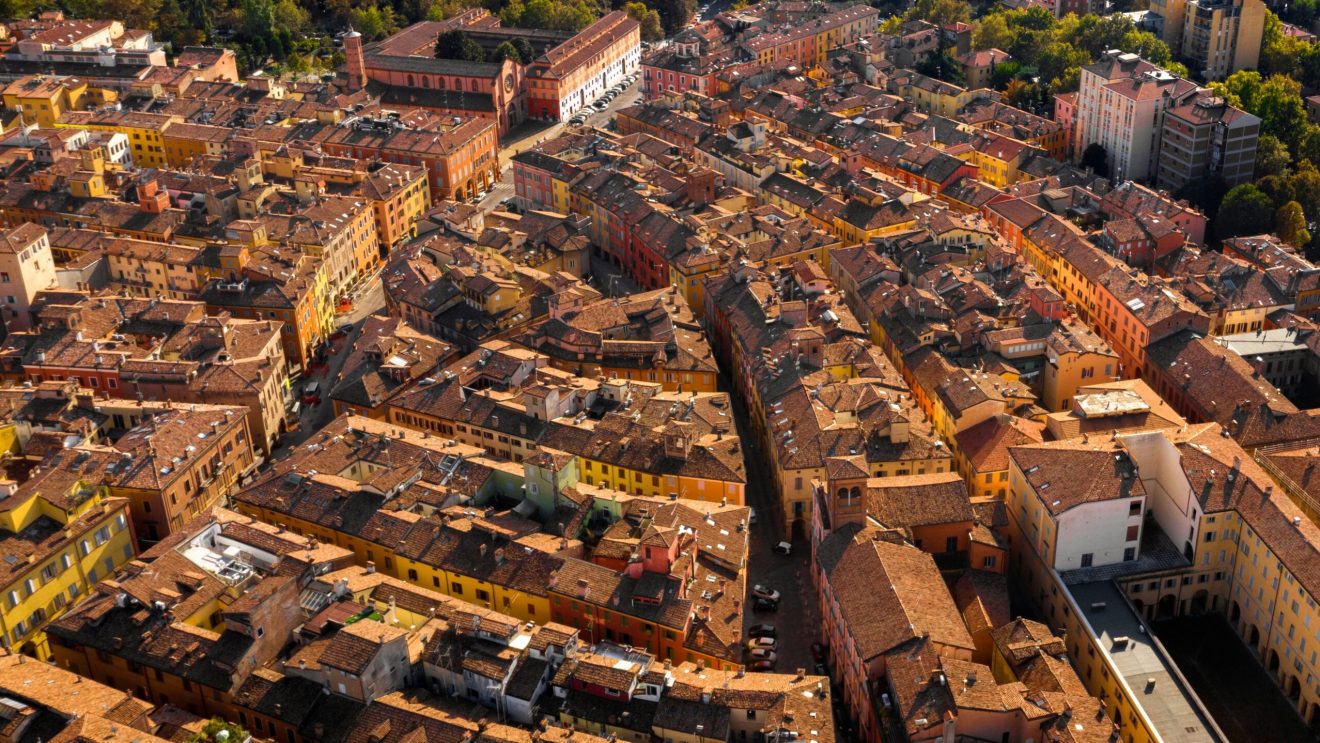 zdjęcie przedstawia panoramę Modeny